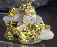 /album/materials-used/a256px-gold-saw-tooth-mountains-near-salt-lake-city-utah-usa-17207409151-jpg/